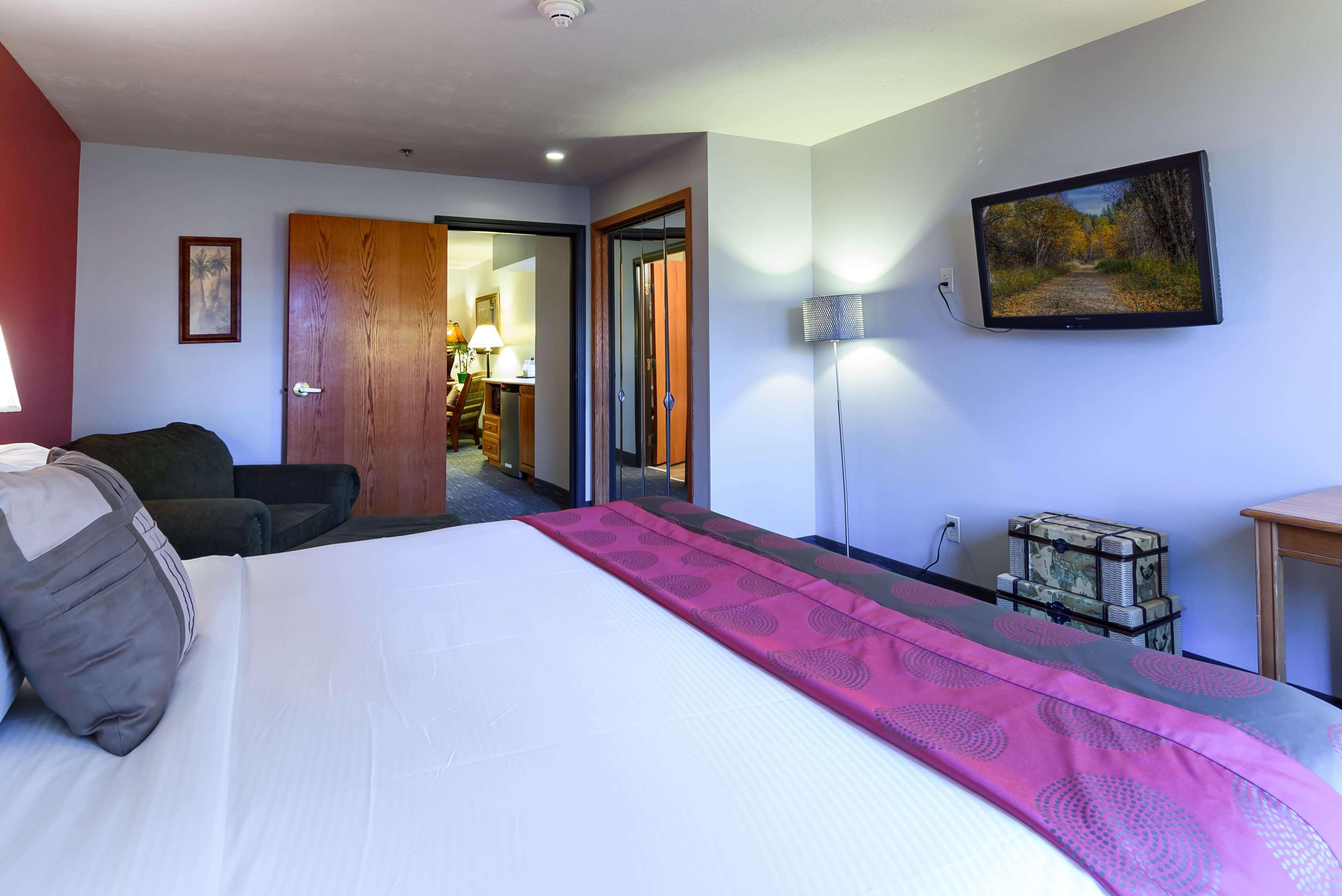 Ramada By Wyndham Sioux Falls Airport - Waterpark Resort & Event Center Esterno foto