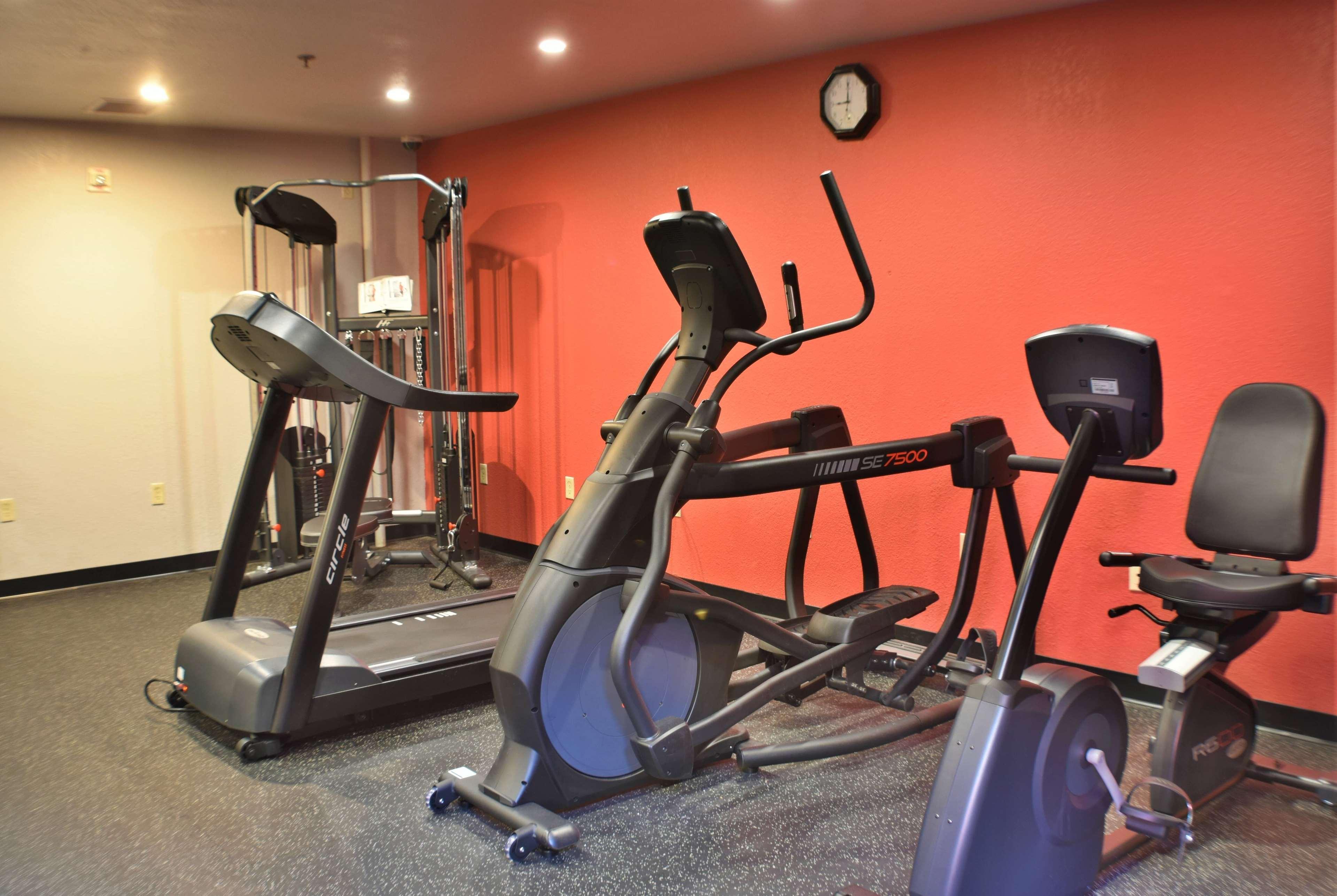 Ramada By Wyndham Sioux Falls Airport - Waterpark Resort & Event Center Esterno foto