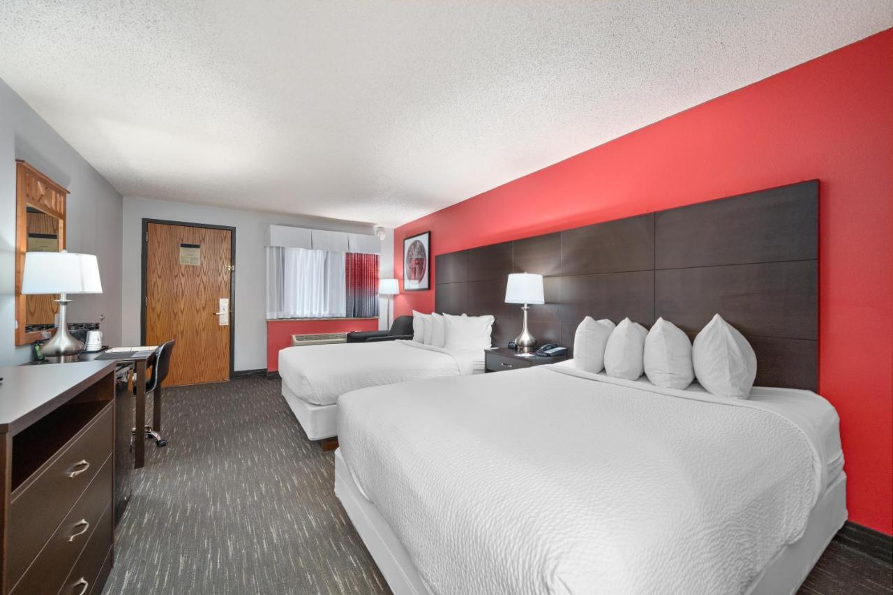 Ramada By Wyndham Sioux Falls Airport - Waterpark Resort & Event Center Esterno foto